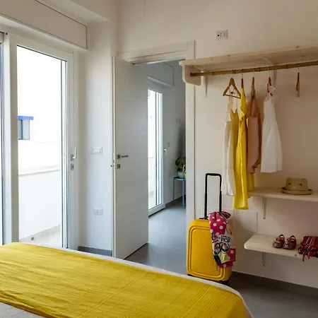 Casa Di Marco Lungomare Jonio Ap1 דירה